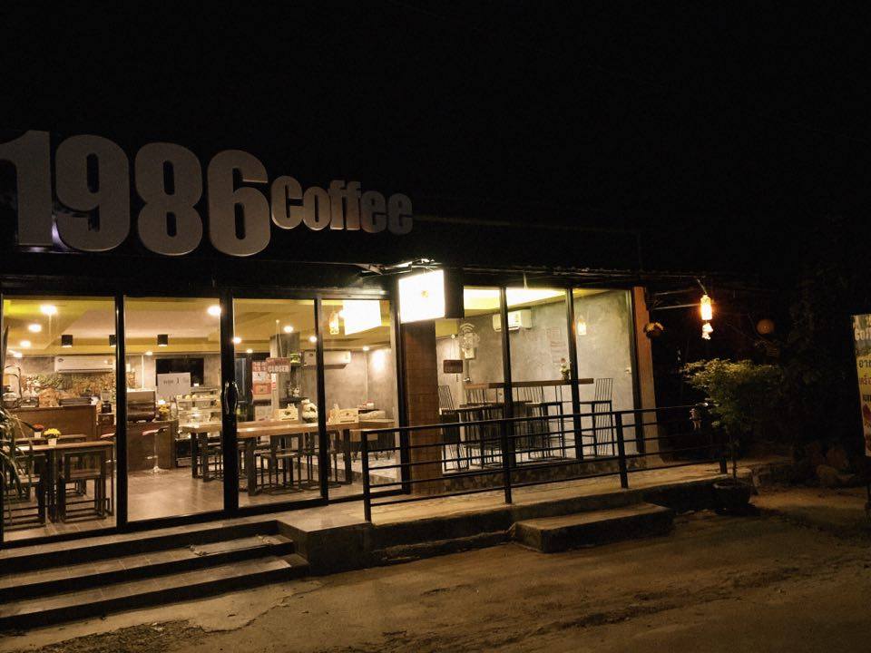 1986 cafe.TH