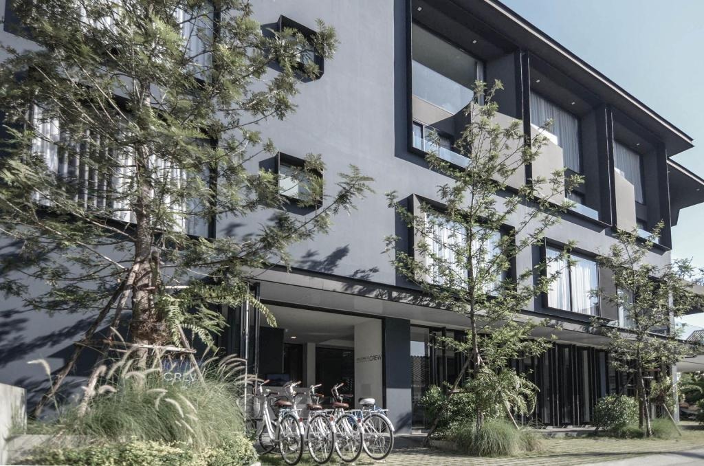 Crew Hotel 전경