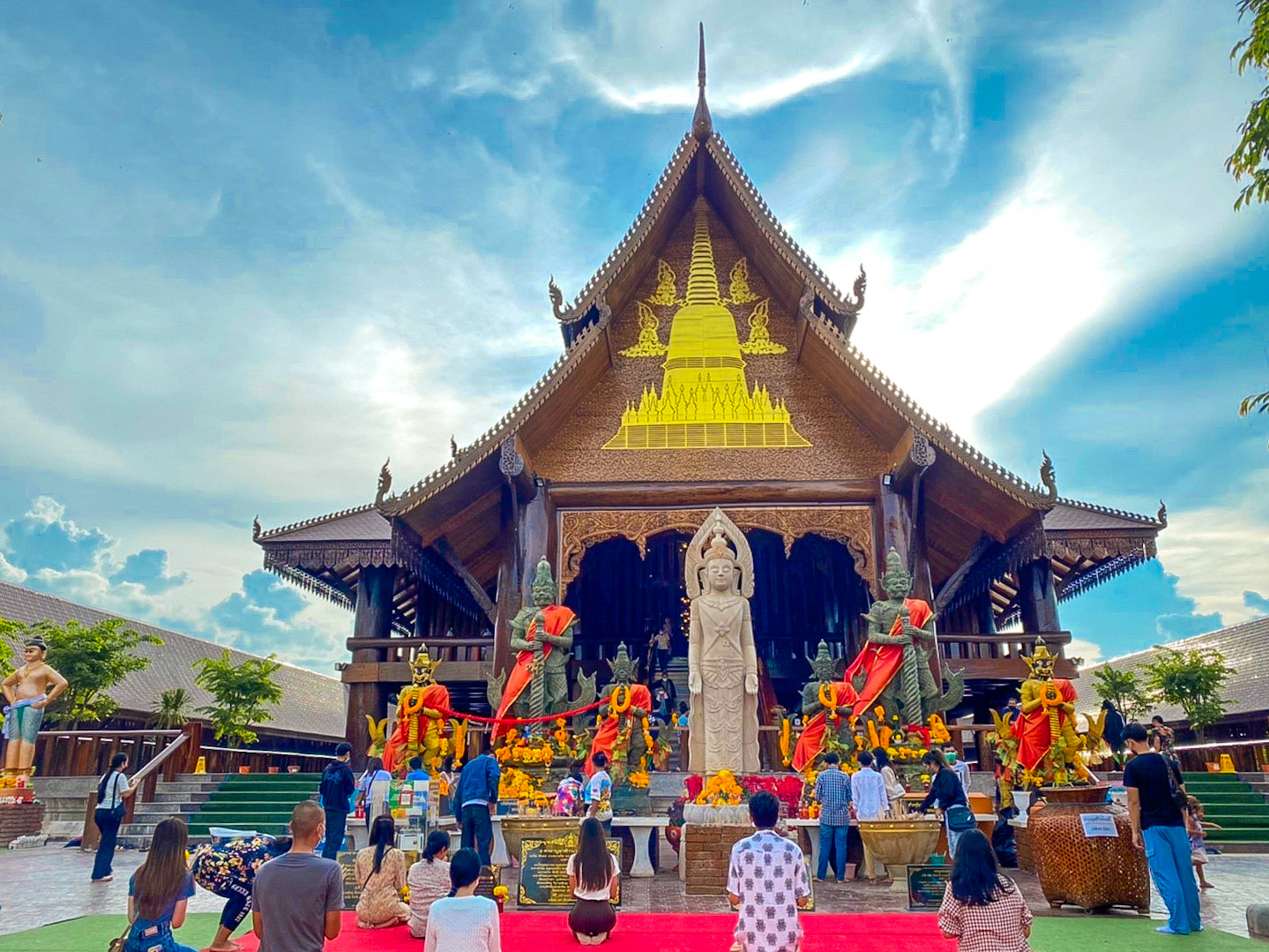 วัดป่าวังน้ำเย็น